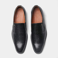 chaussure-annee-90-retro-en-cuir-tendance
