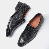 chaussure-annee-90-retro-en-cuir-tendance
