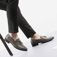 chaussure-annee-90-en-cuir-vintage-tresse