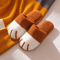 Chaussons Chinois Peluche Chat Patte